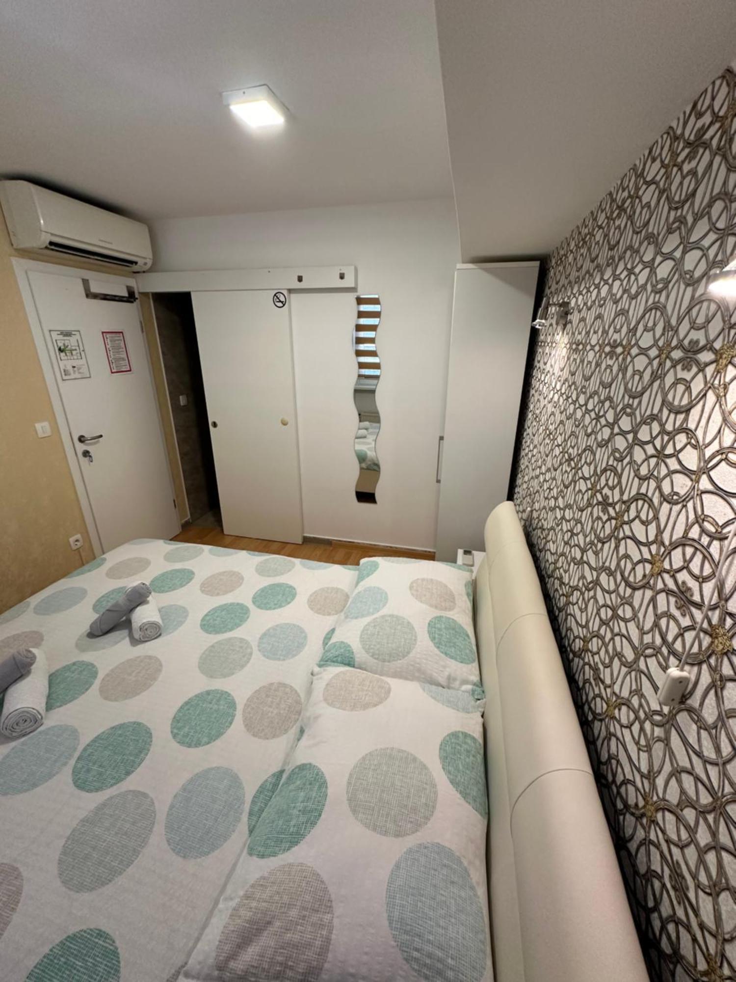 Granada Rooms Любляна Экстерьер фото